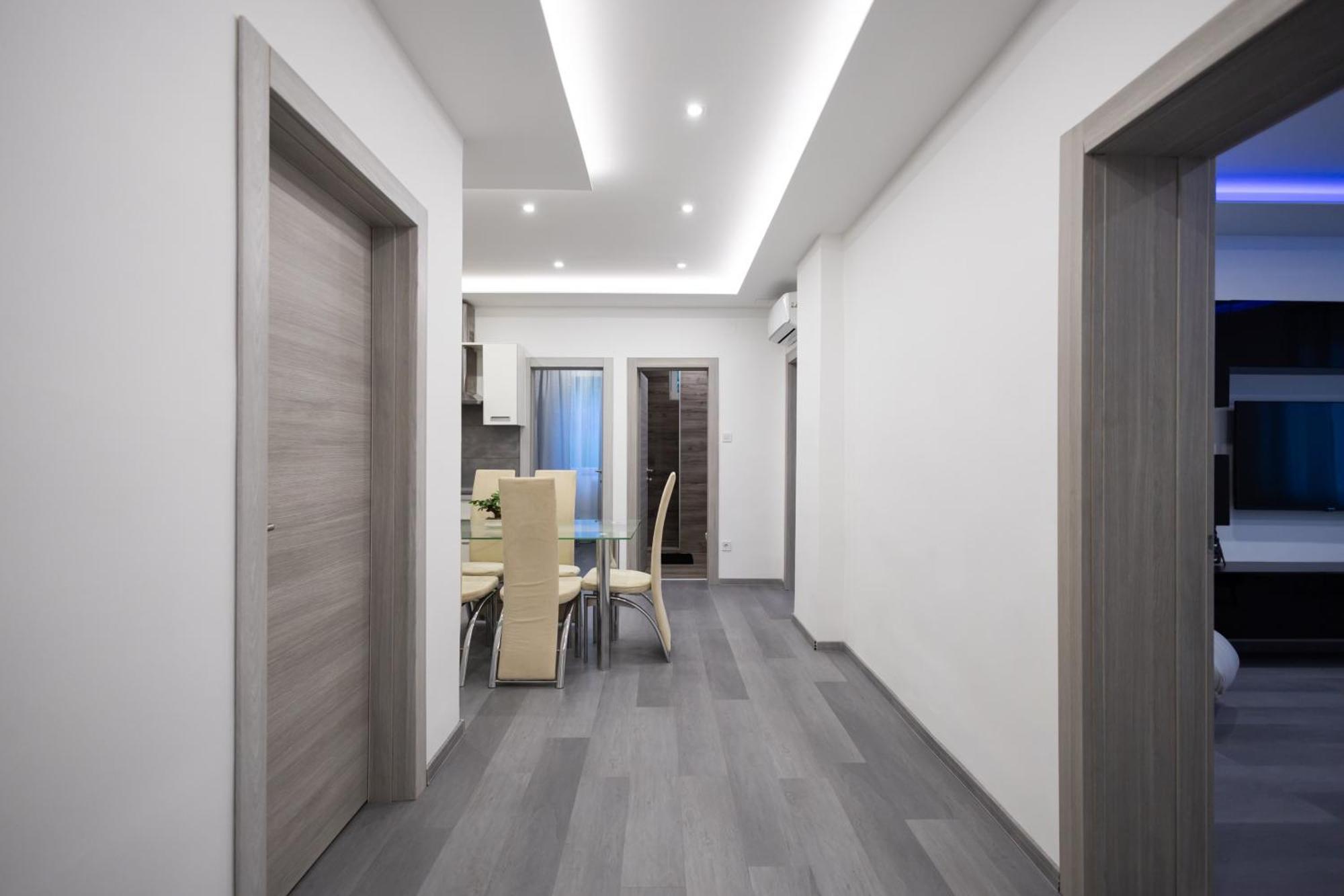 Fonix Apartman Debrecen Esterno foto